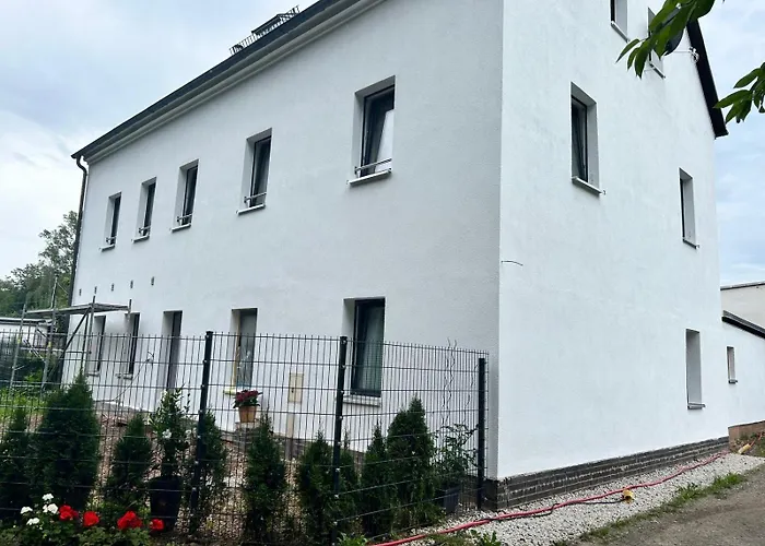Schoenherrstrasse
